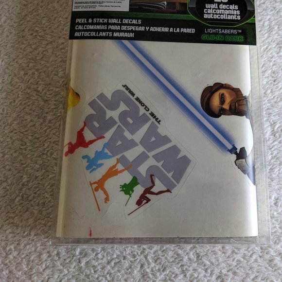 Star Wars The Clone Wars 28 Peel & Stick Wall Decals w/Lightsabers Glo-In Dark - Picture 4 of 7